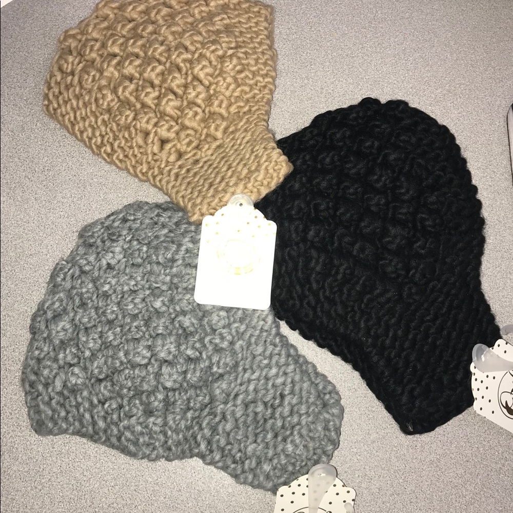 Set of 3 Crochet Headbands. Love this style!